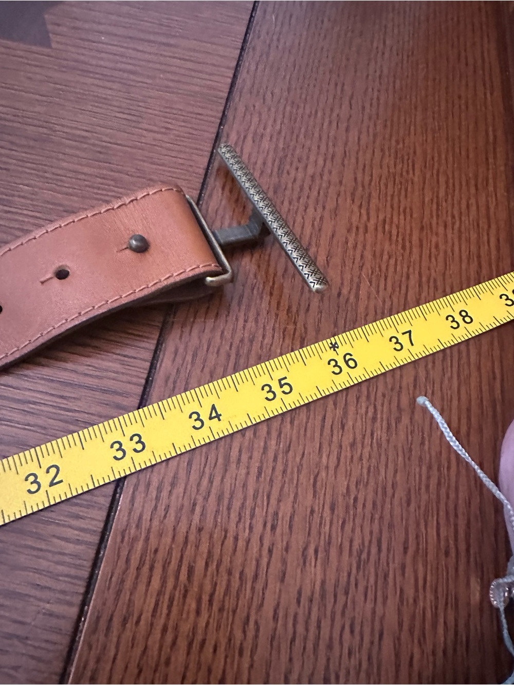 Leather Ring-Buckle Belt in Cognac Brown - Picture 7 of 7